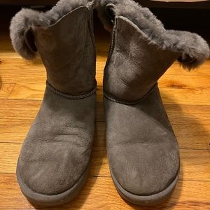 UGG Bailey button boots